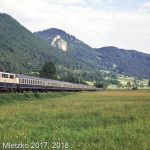 111 028-7 Passionsspielsonderzug bei Oberammergau am 30.06.1990